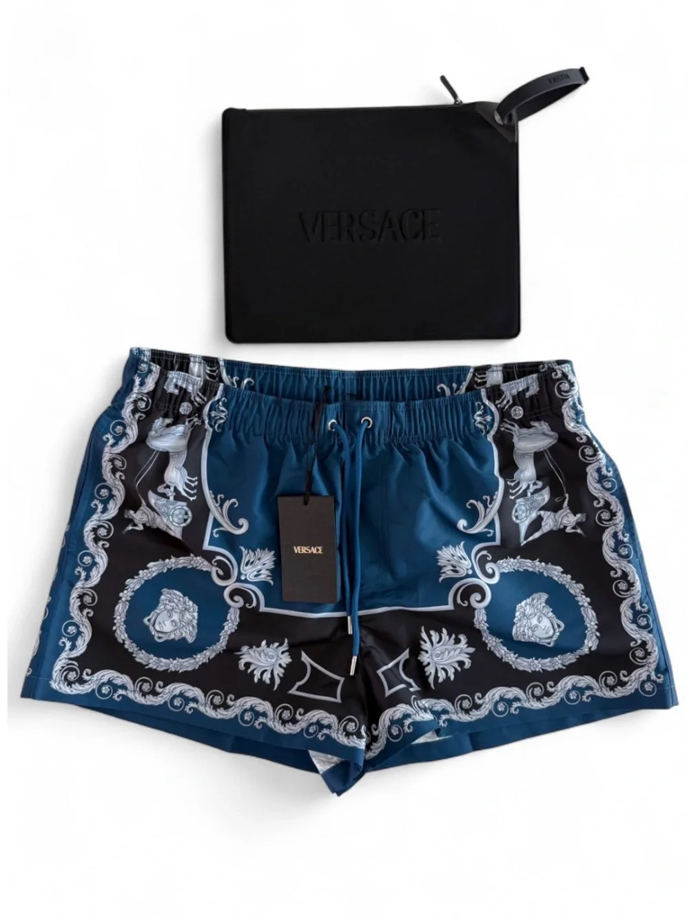 Versace Barocco-Medusa Printed Swim Shorts. Size 6. Brand New